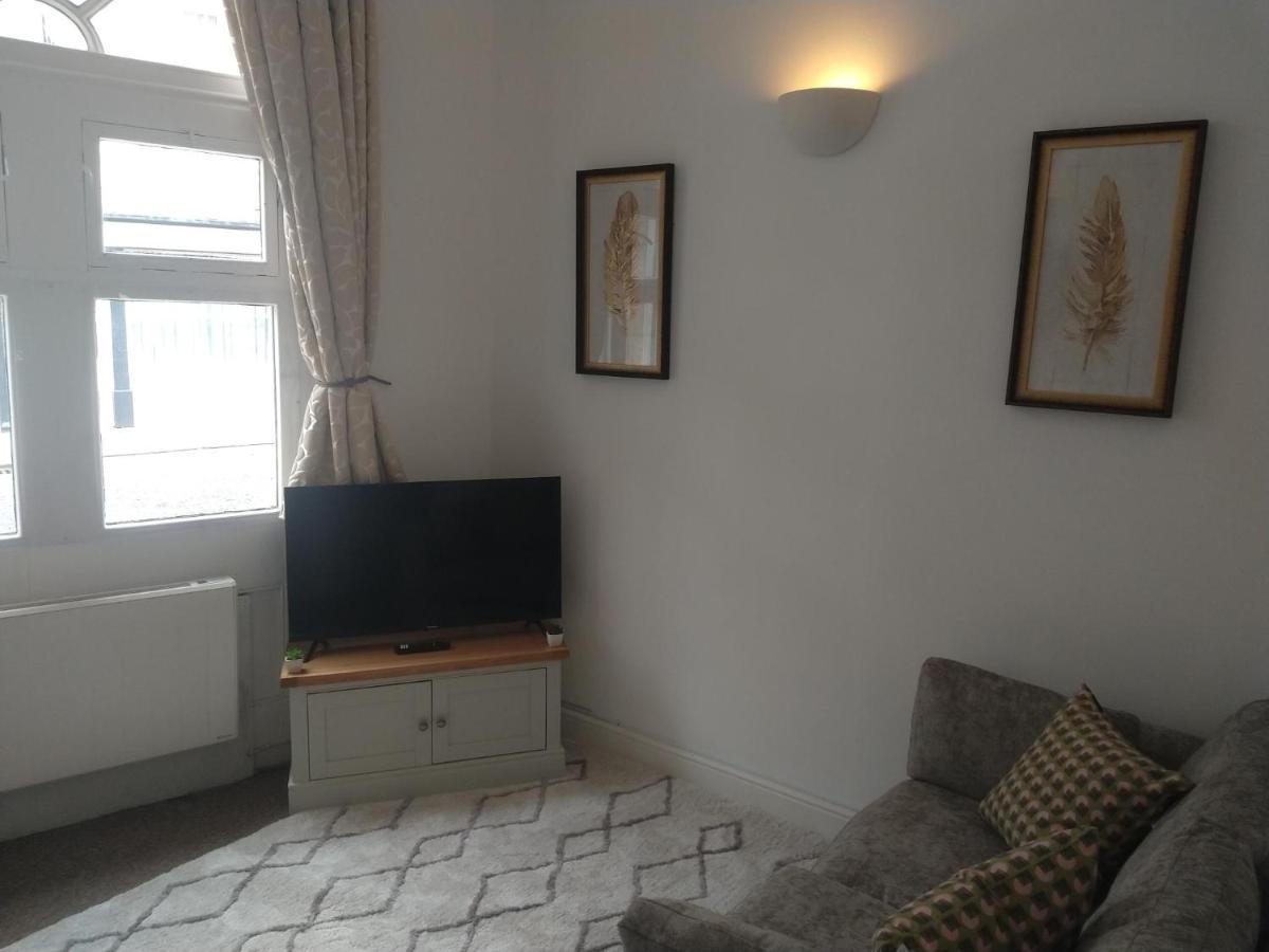 All Saints 2 Bed Apartment In Central Stamford With Parking Esterno foto