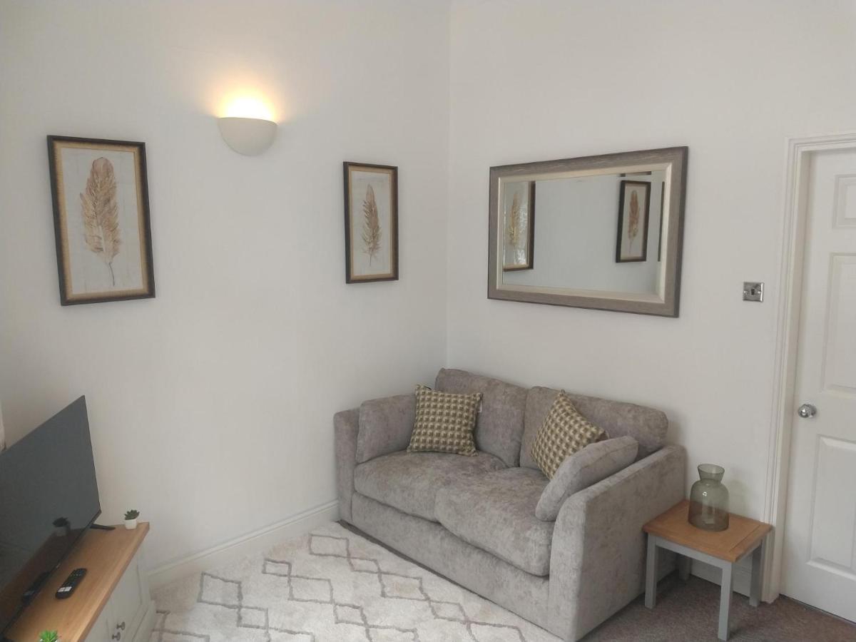 All Saints 2 Bed Apartment In Central Stamford With Parking Esterno foto